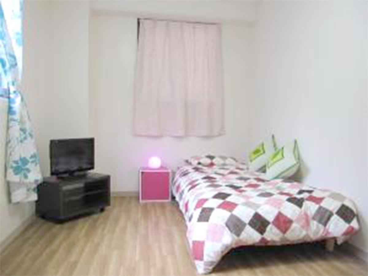 Guest House Fukutomi - Female Only Naha Buitenkant foto
