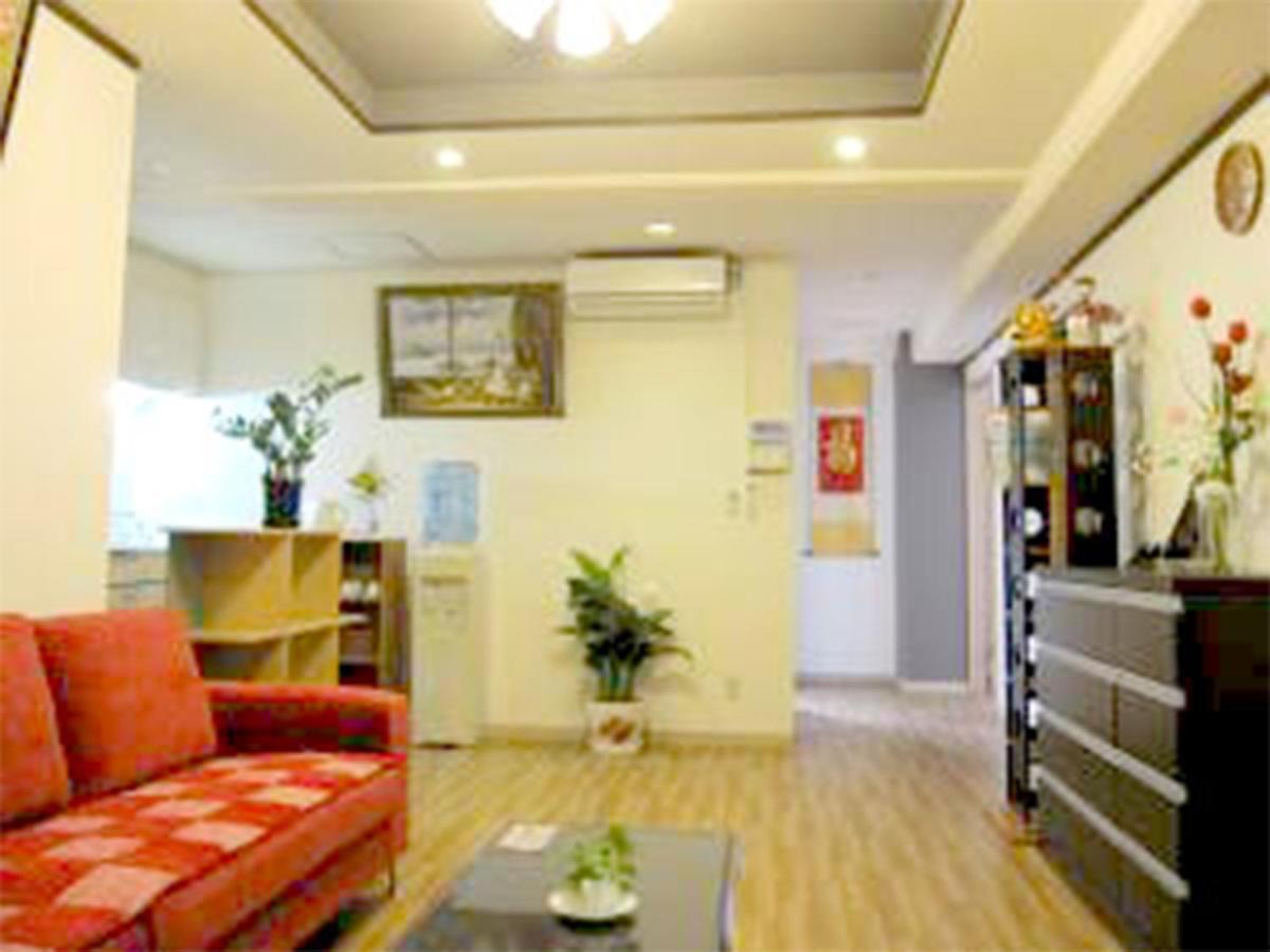 Guest House Fukutomi - Female Only Naha Buitenkant foto